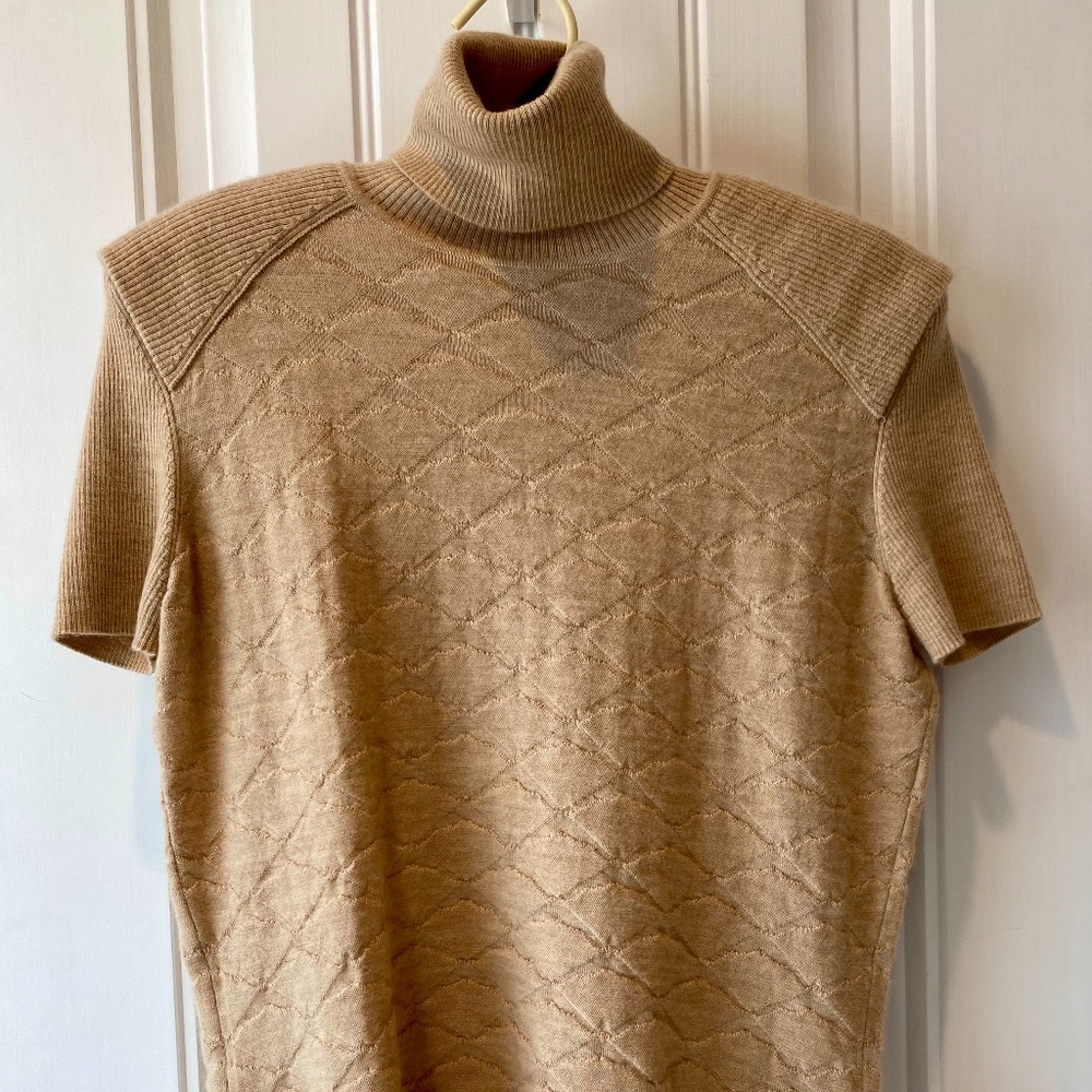 Chanel cashmere short sleeved turtleneck sweater